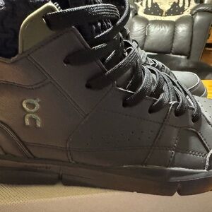 On Running womens Dark Sneakers